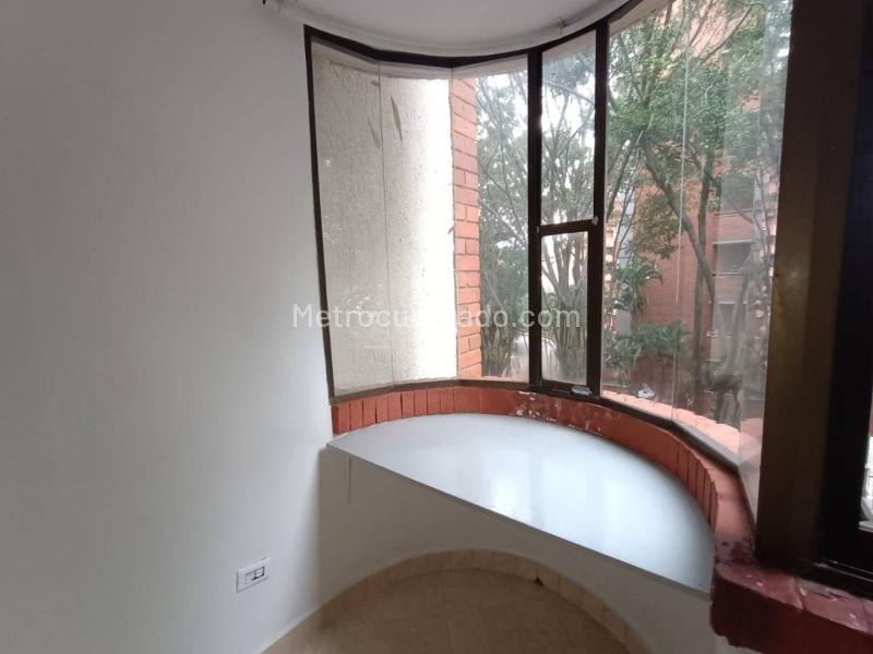 Beautiful 2BR Apartment in Almeria - 6