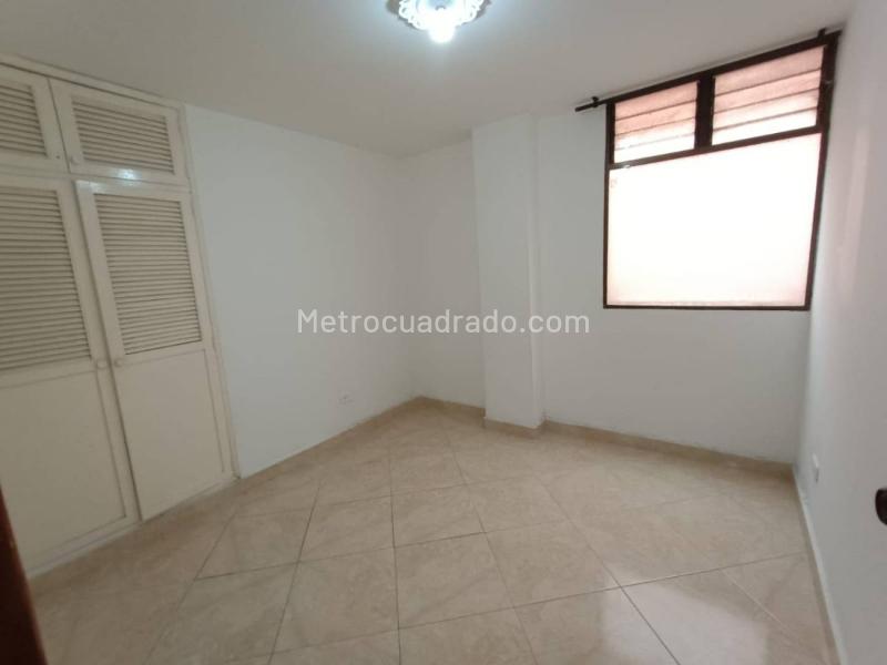 Beautiful 2BR Apartment in Almeria - 7