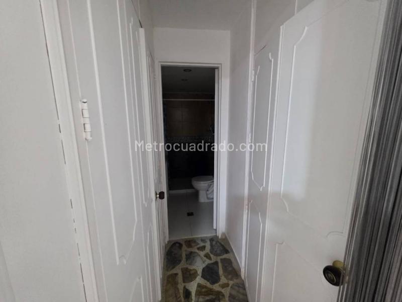 Amplio Apartamento de 3 Alcobas en Simón Bolívar - 7