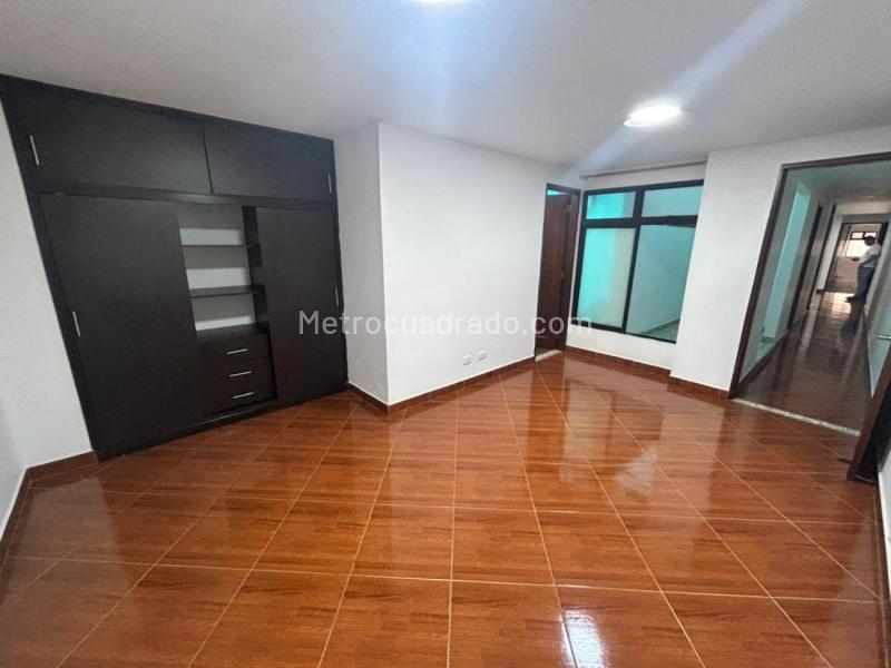Cozy 2BR Apartment in Belen San Bernardo - 9