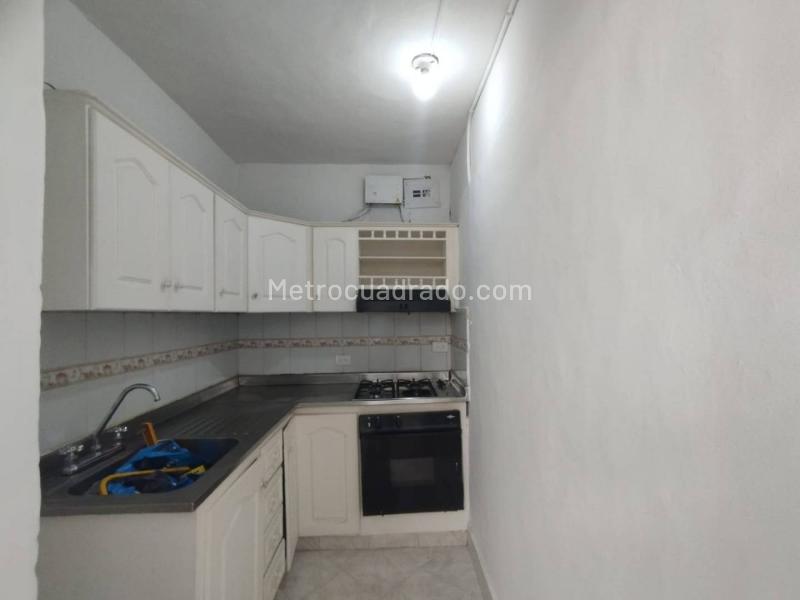 Charming 3BR House in Belen Fatima - 4
