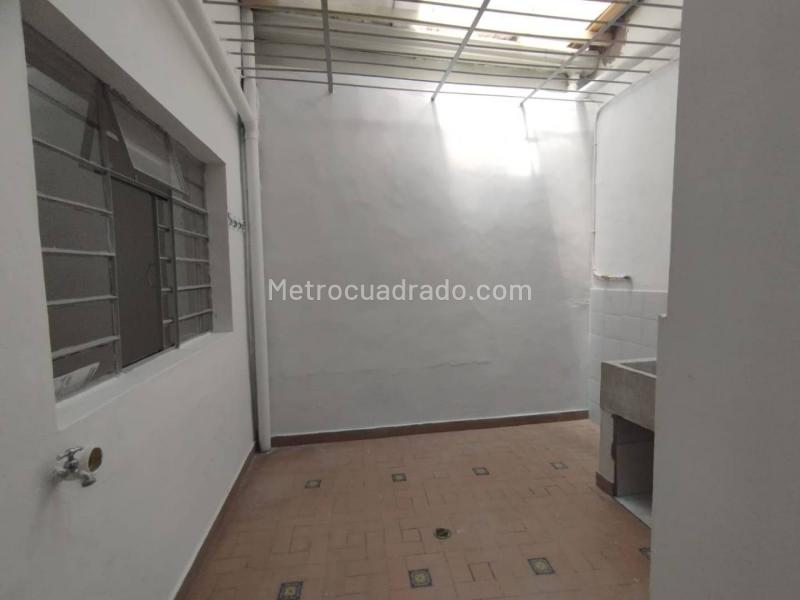 Charming 3BR House in Belen Fatima - 5