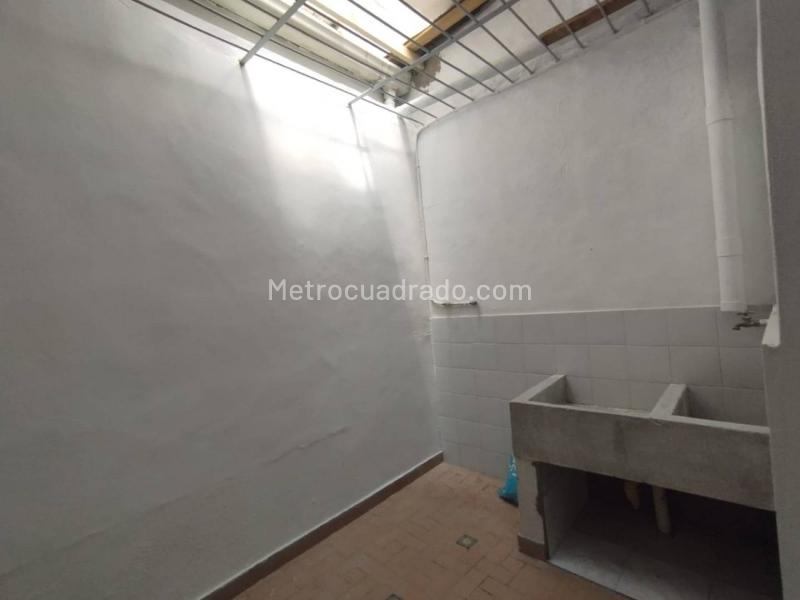 Charming 3BR House in Belen Fatima - 6