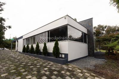 Casa en Arriendo, Loma Del Escobero, Envigado