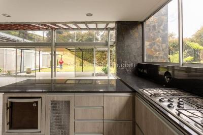 Casa de 5 alcobas en venta en Loma Del Escobero, Envigado, 2000 m² · foto 15 de 20