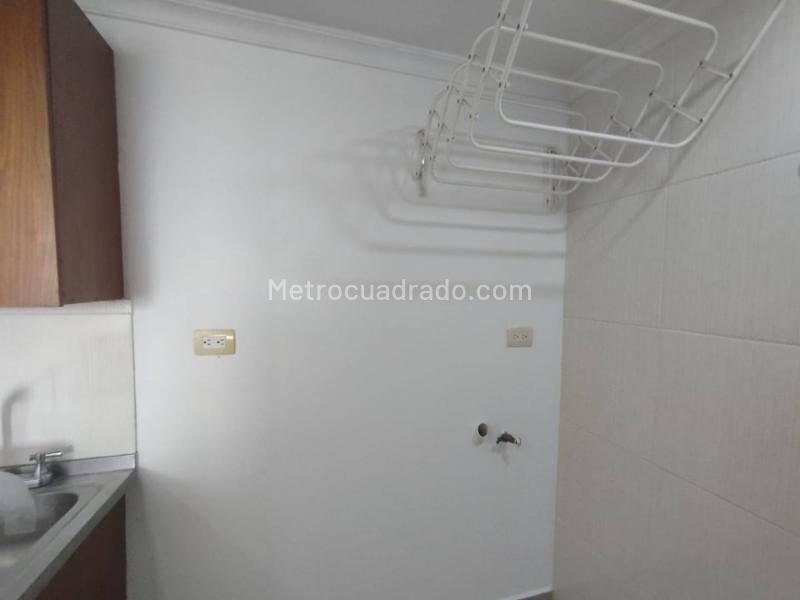 Apartamento de 3 Alcobas en Rodeo Alto - 6
