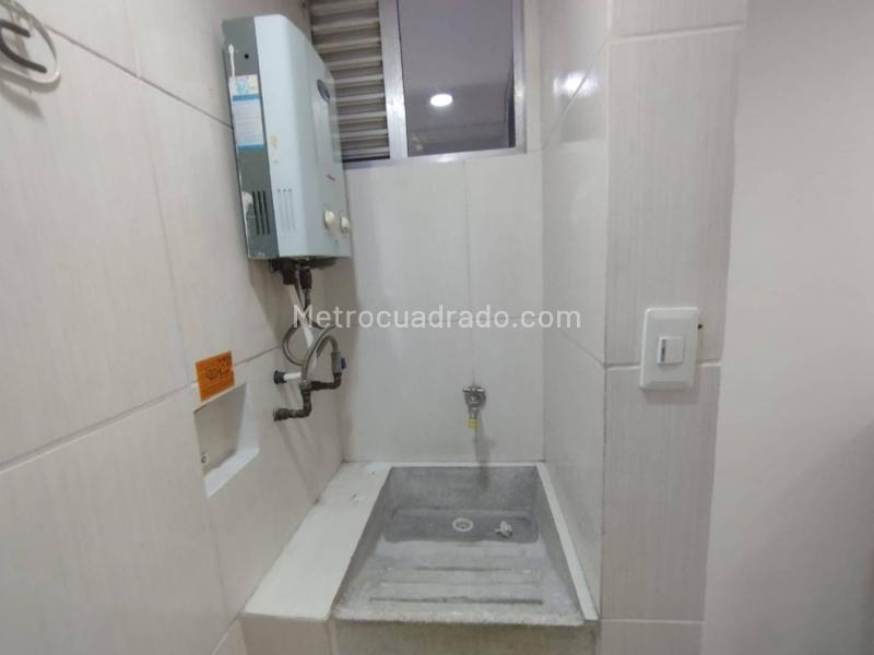 Apartamento de 3 Alcobas en Rodeo Alto - 7