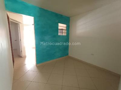 Casa de 5 alcobas en venta en Machado, Bello, 300 m² · foto 13 de 20