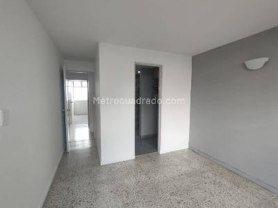 Apartamento en venta en Laureles, Medellín · foto 5 de 20