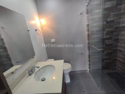 Apartamento en venta en Laureles, Medellín · foto 6 de 20