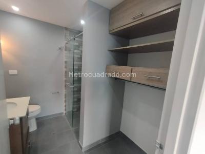 Apartamento en venta en Laureles, Medellín · foto 8 de 20