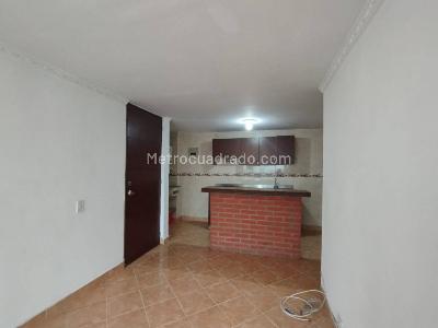 Apartamento de 3 alcobas en venta en Prado, Medellín, 58 m² · foto 11 de 16