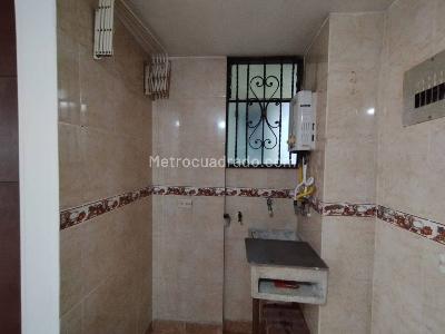 Apartamento de 3 alcobas en venta en Prado, Medellín, 58 m² · foto 14 de 16