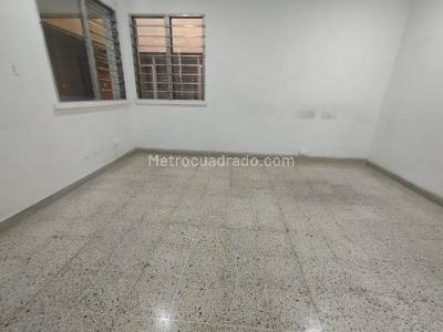 Casa de 5 alcobas en arriendo en Medellin, Medellín, 240 m² · foto 18 de 20