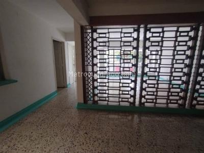Casa de 5 alcobas en arriendo en Medellin, Medellín, 240 m² · foto 5 de 20