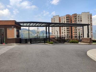 Apartamento de 3 alcobas en venta en Sabaneta, Sabaneta, 52 m² · foto 8 de 13