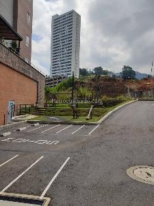 Apartamento de 3 alcobas en venta en Sabaneta, Sabaneta, 52 m² · foto 9 de 13