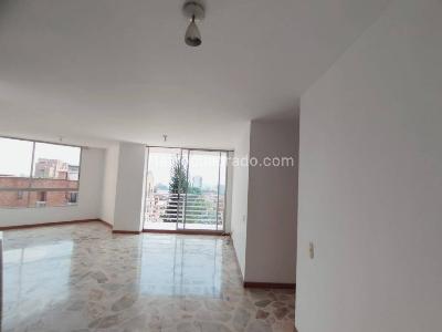 Apartamento en venta en La Almeria, Medellín · foto 8 de 20