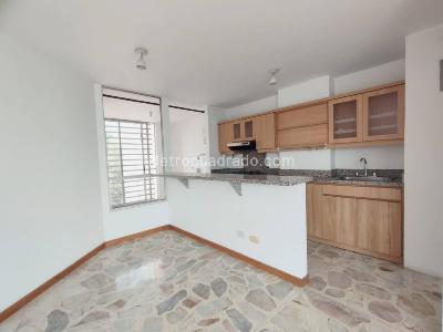 Apartamento en venta en La Almeria, Medellín · foto 11 de 20