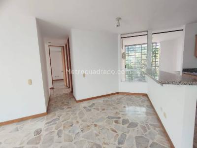 Apartamento en venta en La Almeria, Medellín · foto 18 de 20