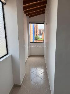 Apartamento en venta en Envigado, Envigado · foto 6 de 18