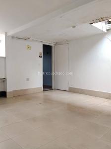 Casa de 5 alcobas en venta en La Floresta, Medellín, 290 m² · foto 9 de 20