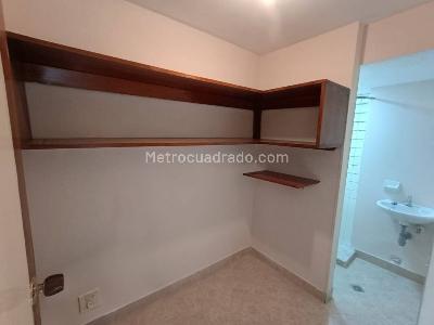 Apartamento de 4 alcobas en venta en La Floresta, Medellín, 112 m² · foto 10 de 20