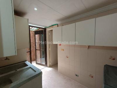 Apartamento de 4 alcobas en venta en La Floresta, Medellín, 112 m² · foto 7 de 20
