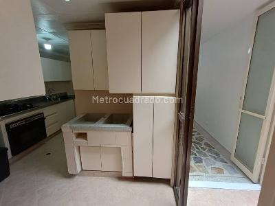 Apartamento de 4 alcobas en venta en La Floresta, Medellín, 112 m² · foto 8 de 20