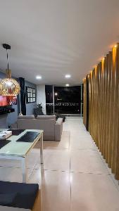 Casa de 3 alcobas en venta en Cordoba, Medellín, 224 m² · foto 2 de 20