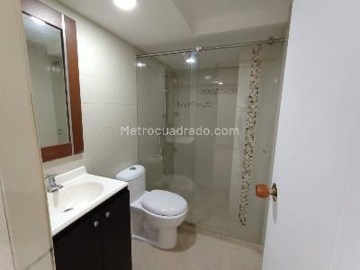 Apartamento en venta en Villa Hermosa, Medellín · foto 11 de 16