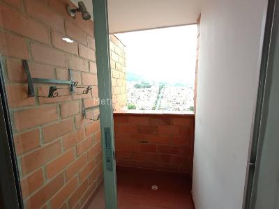 Apartamento en venta en Villa Hermosa, Medellín · foto 14 de 16
