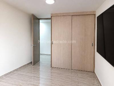 Apartamento de 3 alcobas en venta en La Gabriela, Bello, 64 m² · foto 9 de 15