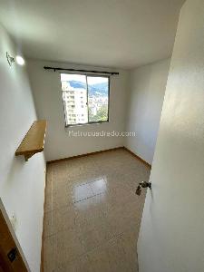 Apartamento de 3 alcobas en arriendo en Rodeo Alto, Medellín, 56 m² · foto 15 de 20