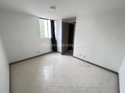 Apartamento de 2 alcobas en arriendo en Loma Del Indio, Medellín, 50 m² · foto 13 de 17