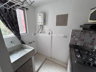 Apartamento de 2 alcobas en arriendo en Loma Del Indio, Medellín, 50 m² · foto 5 de 17