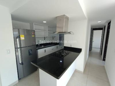 Apartamento de 3 alcobas en venta en Maria Auxiliadora, Sabaneta, 52 m² · foto 2 de 17