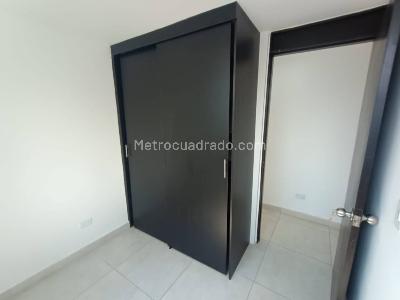 Apartamento de 3 alcobas en venta en Maria Auxiliadora, Sabaneta, 52 m² · foto 13 de 17