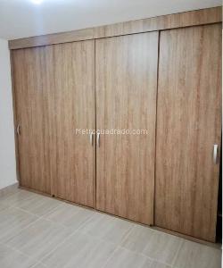 Apartamento de 2 alcobas en venta en Cabañitas, Bello, 76 m² · foto 8 de 8