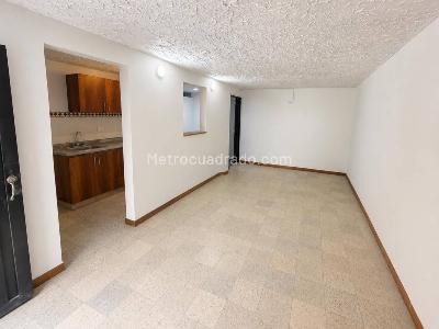 Casa de 2 alcobas en venta en Robledo Villa SofaA, Medellín, 75 m² · foto 4 de 13