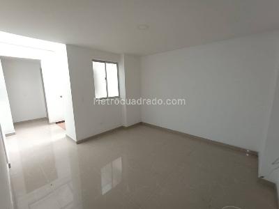 Apartamento de 3 alcobas en arriendo en Belen Rosales, Medellín, 120 m² · foto 10 de 17