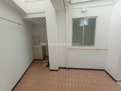 Apartamento de 3 alcobas en arriendo en Belen Rosales, Medellín, 120 m² · foto 11 de 17