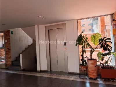 Apartamento en venta en Cedro Golf, Bogotá · foto 14 de 16