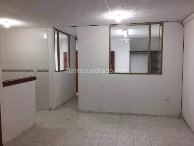 Casa de 4 alcobas en venta en Cañiza, Bogotá, 288 m² · foto 16 de 20