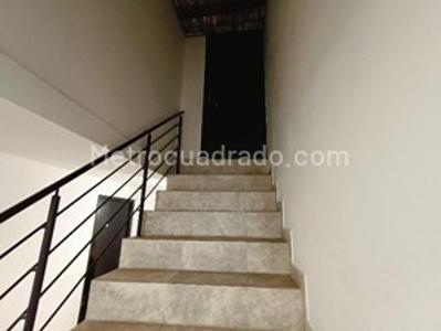 Casa de 5 alcobas en venta en Villa Teresita, Bogotá, 211 m² · foto 11 de 13