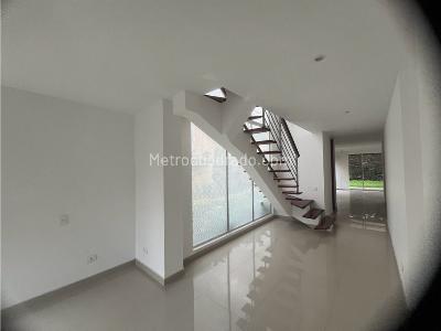 Casa de 4 alcobas en venta en Balsa, Chía, 355 m² · foto 12 de 20