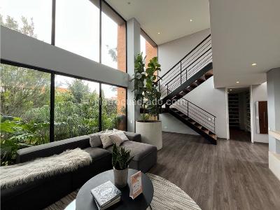Casa de 3 alcobas en venta en Autopista Cajica Chia, Chía, 220 m² · foto 6 de 20