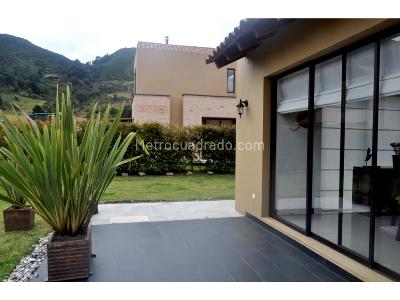 Casa de 4 alcobas en venta en Cerca De Piedra, Chía, 441 m² · foto 5 de 20