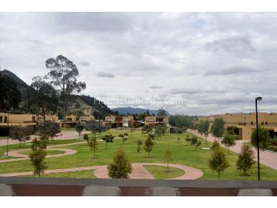 Casa de 4 alcobas en venta en Cerca De Piedra, Chía, 441 m² · foto 8 de 20