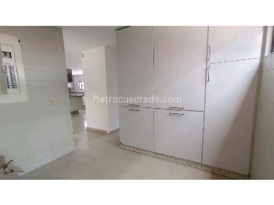 Casa de 5 alcobas en arriendo en Autopista Cajica Chia, Chía, 520 m² · foto 6 de 20
